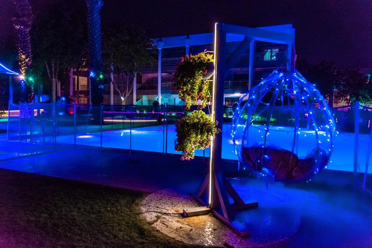 דירת גן פונה לבריכה - Pool Garden View Eilat Daire Dış mekan fotoğraf