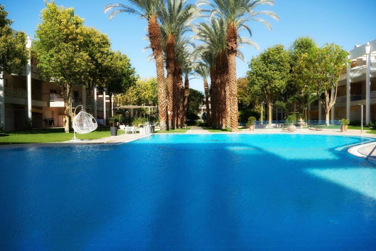 דירת גן פונה לבריכה - Pool Garden View Eilat Daire Dış mekan fotoğraf